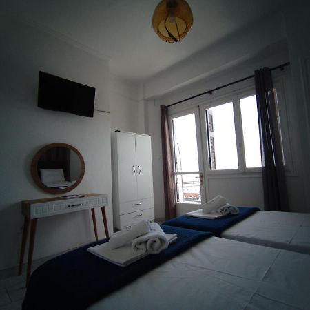 Omiros Rooms Chios Town Eksteriør billede