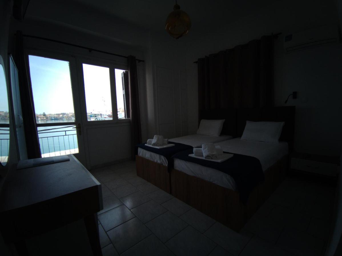 Omiros Rooms Chios Town Eksteriør billede