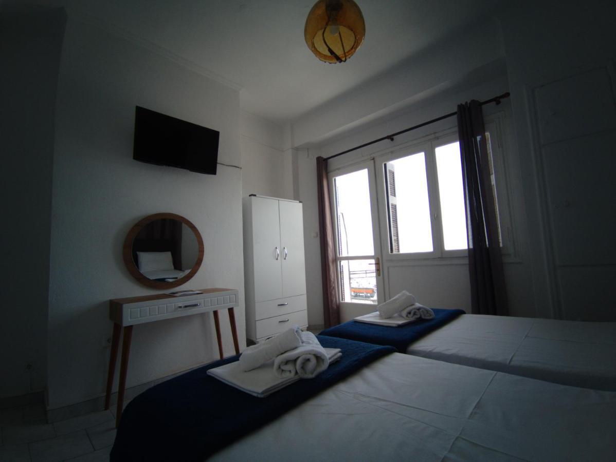 Omiros Rooms Chios Town Eksteriør billede